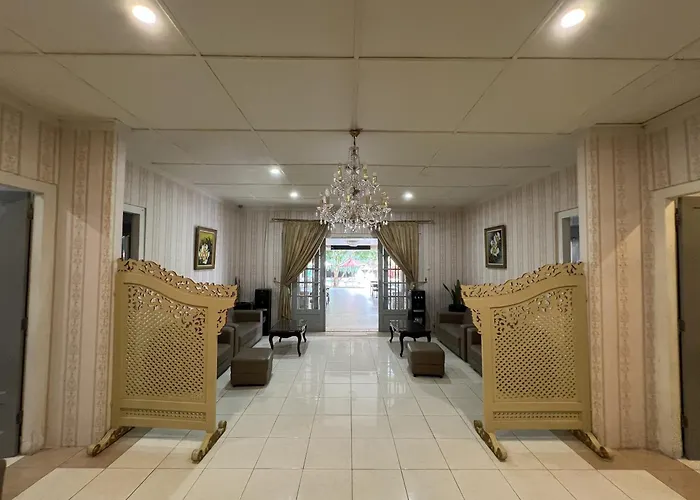 Hotel Indah Palace Tawangmangu